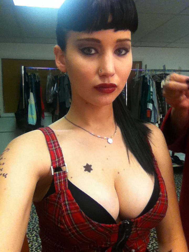 Голая Дженнифер Лоуренс