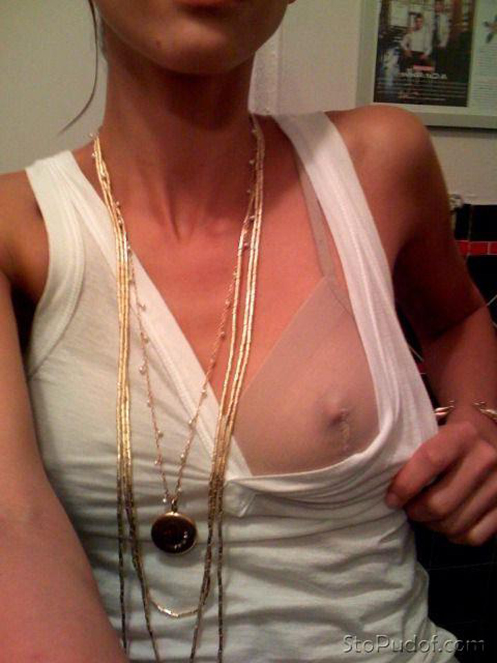 Раздетая Джессика Альба