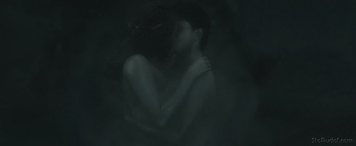 Голая Эмма Уотсон