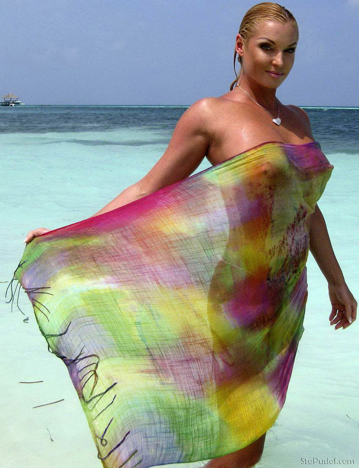 Голая Анастасия Волочкова