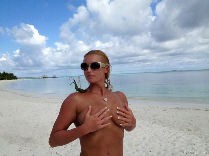 Голая Анастасия Волочкова