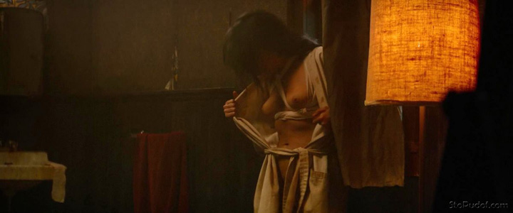 Фото обнаженной Мишель Родригез