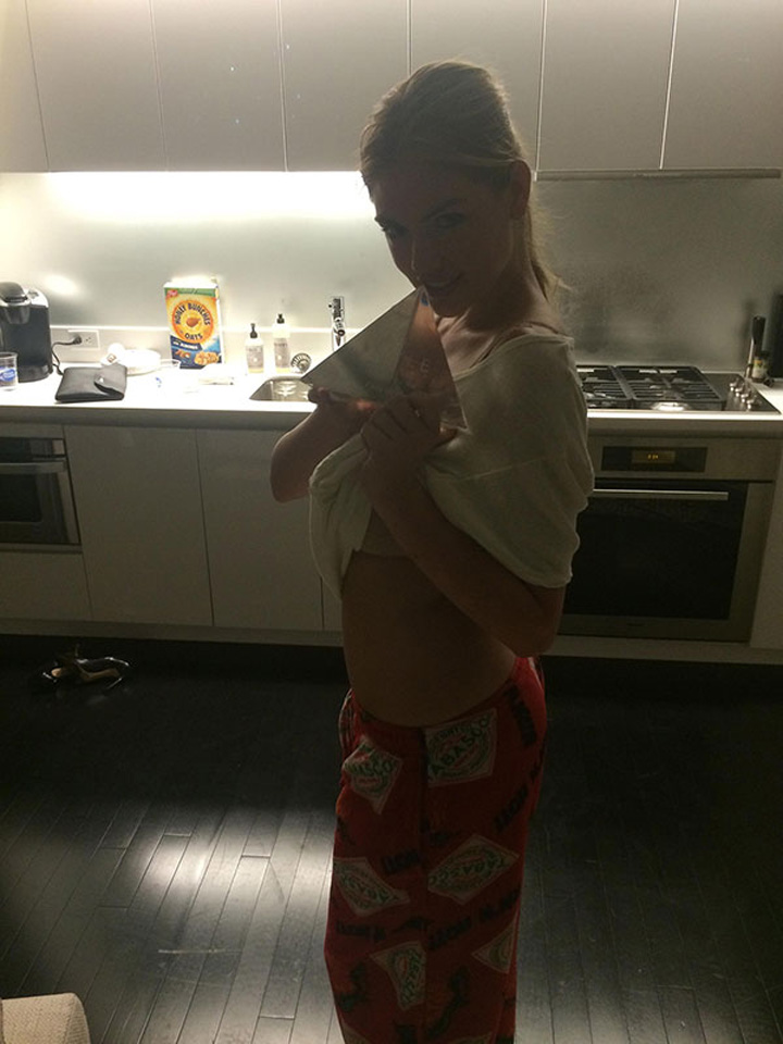 Фото голой Кейт Аптон